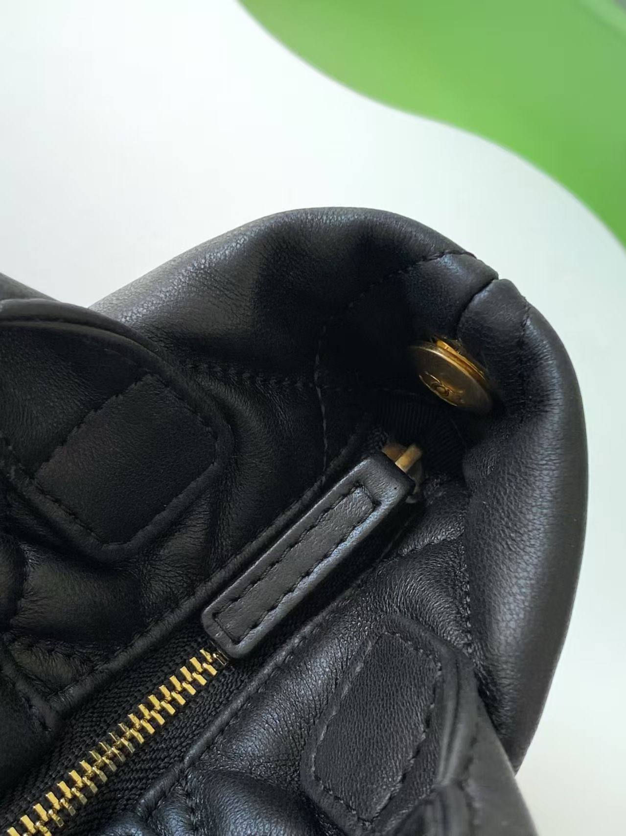 Ch*el mini bow bag 18x26x5cm