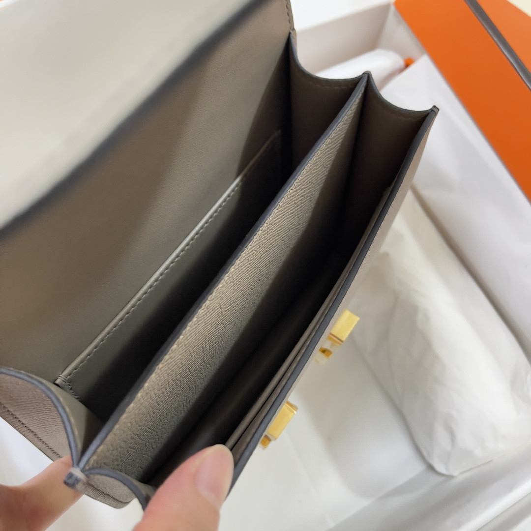 Hermès Constance 19 Epsom Gold Hardware 7.25" x 6.25" x 2.25"