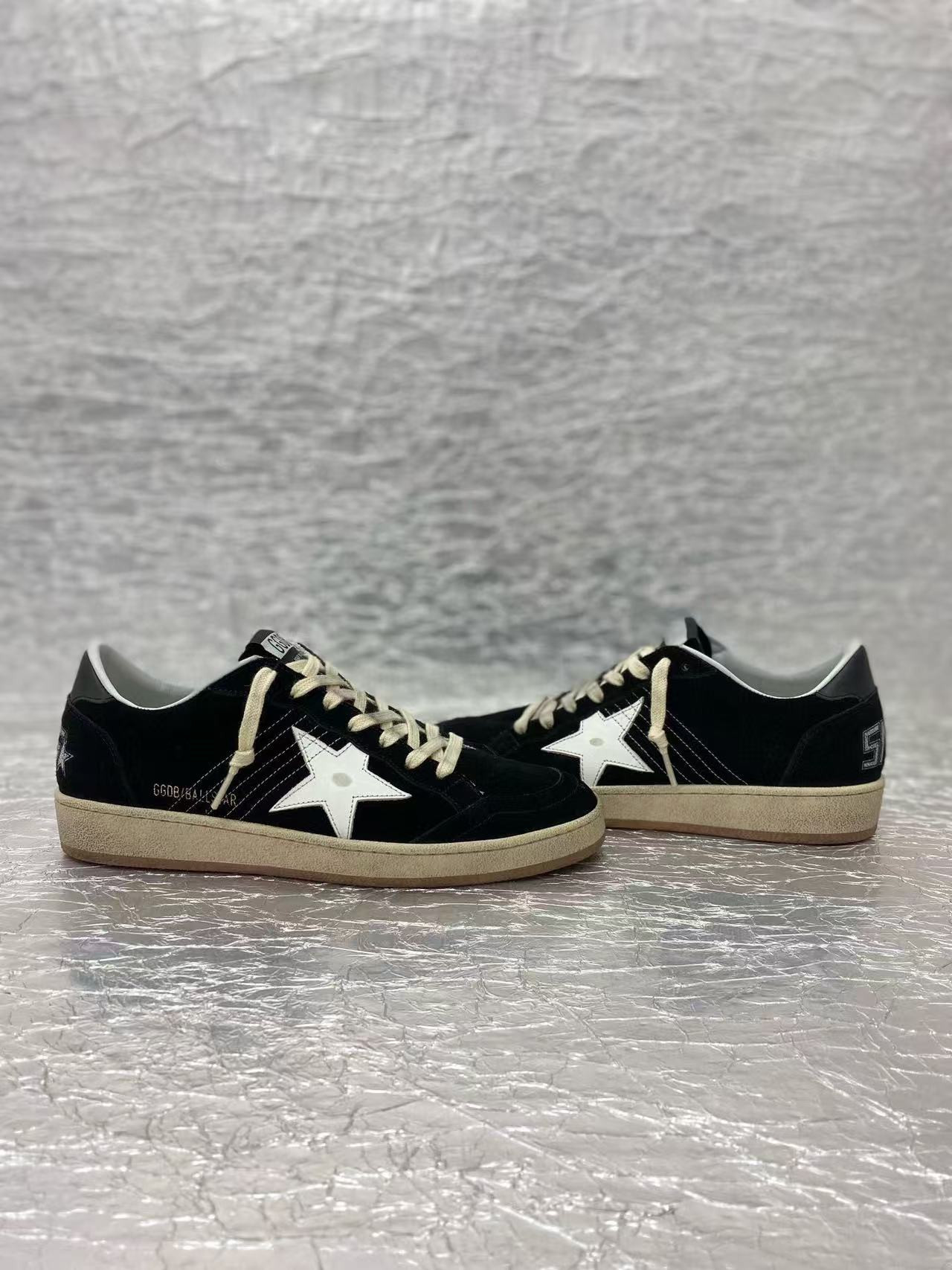ua golden Go*e S*per-star sneaker