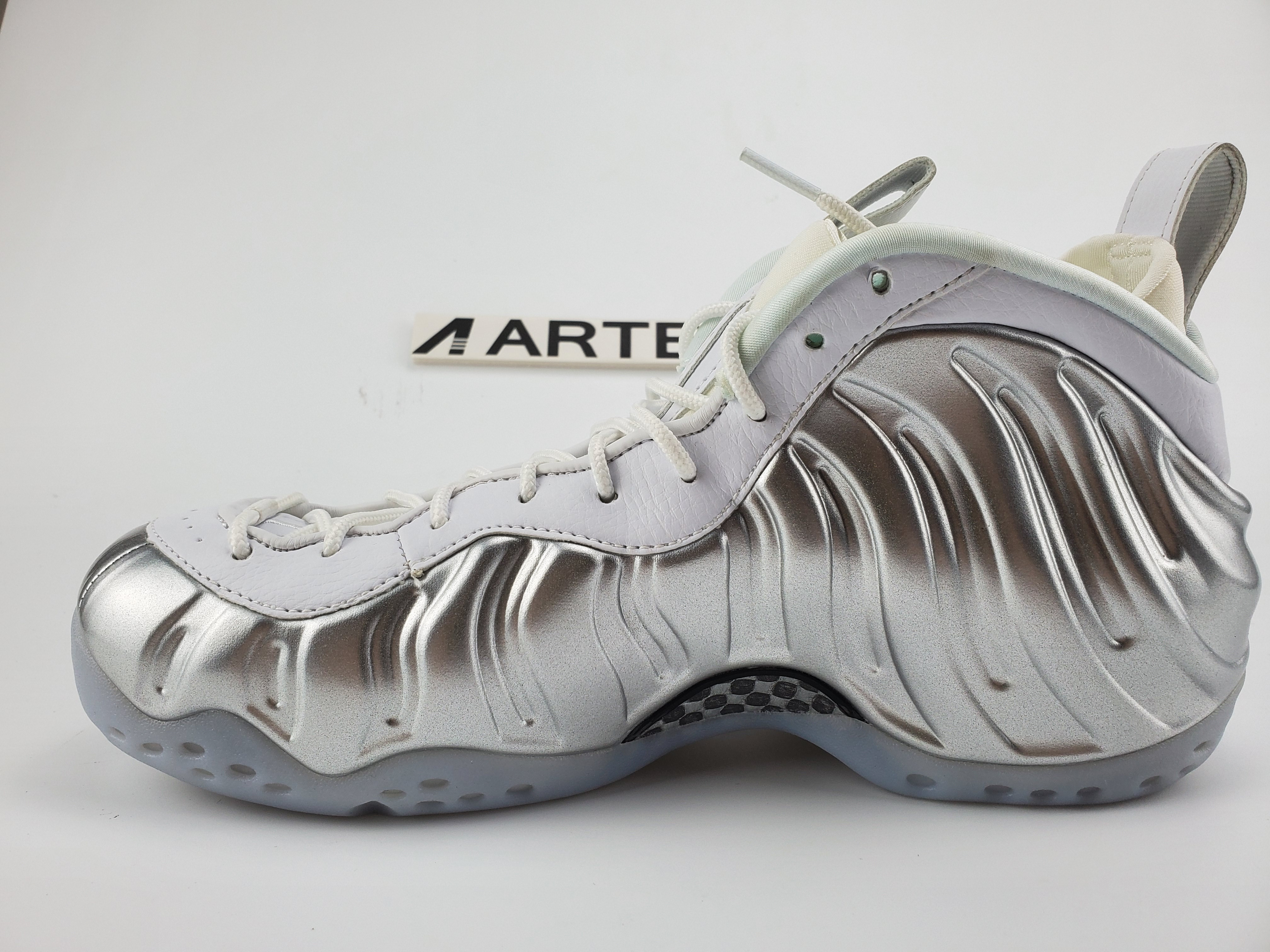 Air Foamposite One Chrome White