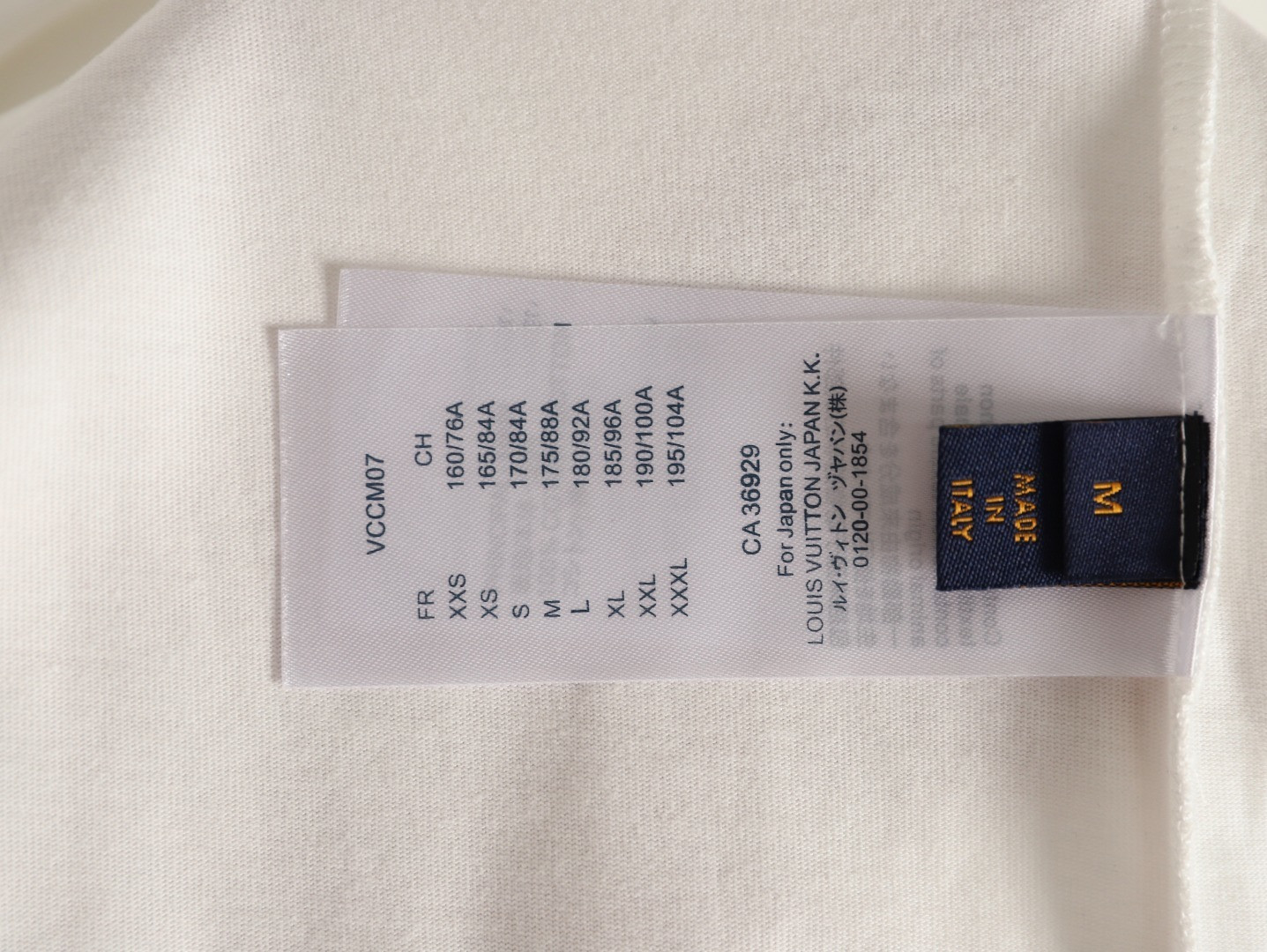 l0*is V*t0n long-sleeved t-shirt