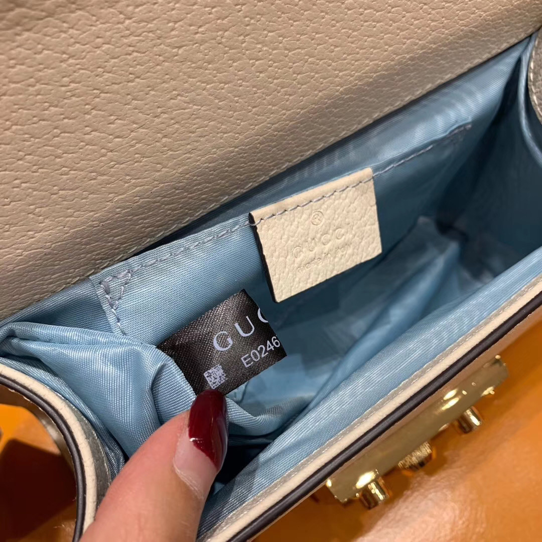 G*u*i padlock shoulder bag 20cm