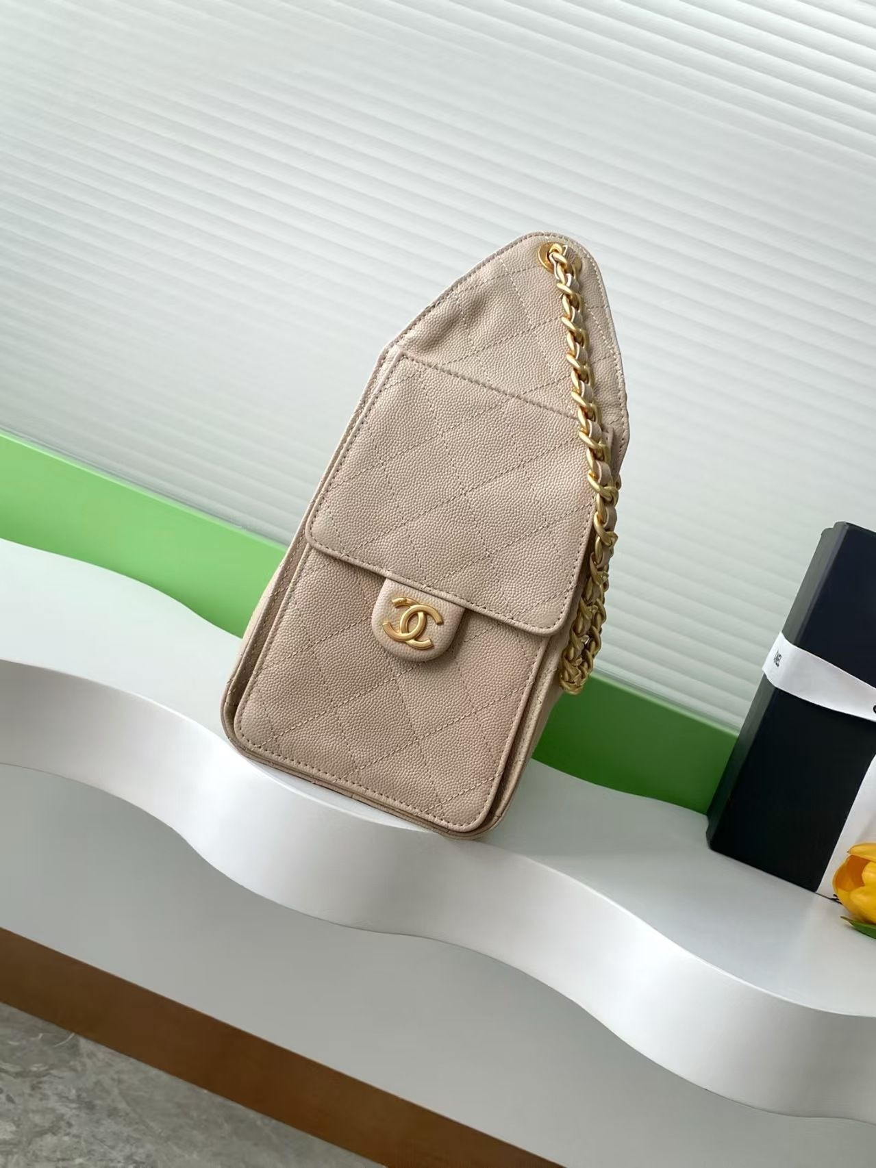 Ch*el 25c bucket bag 26x30x14cm