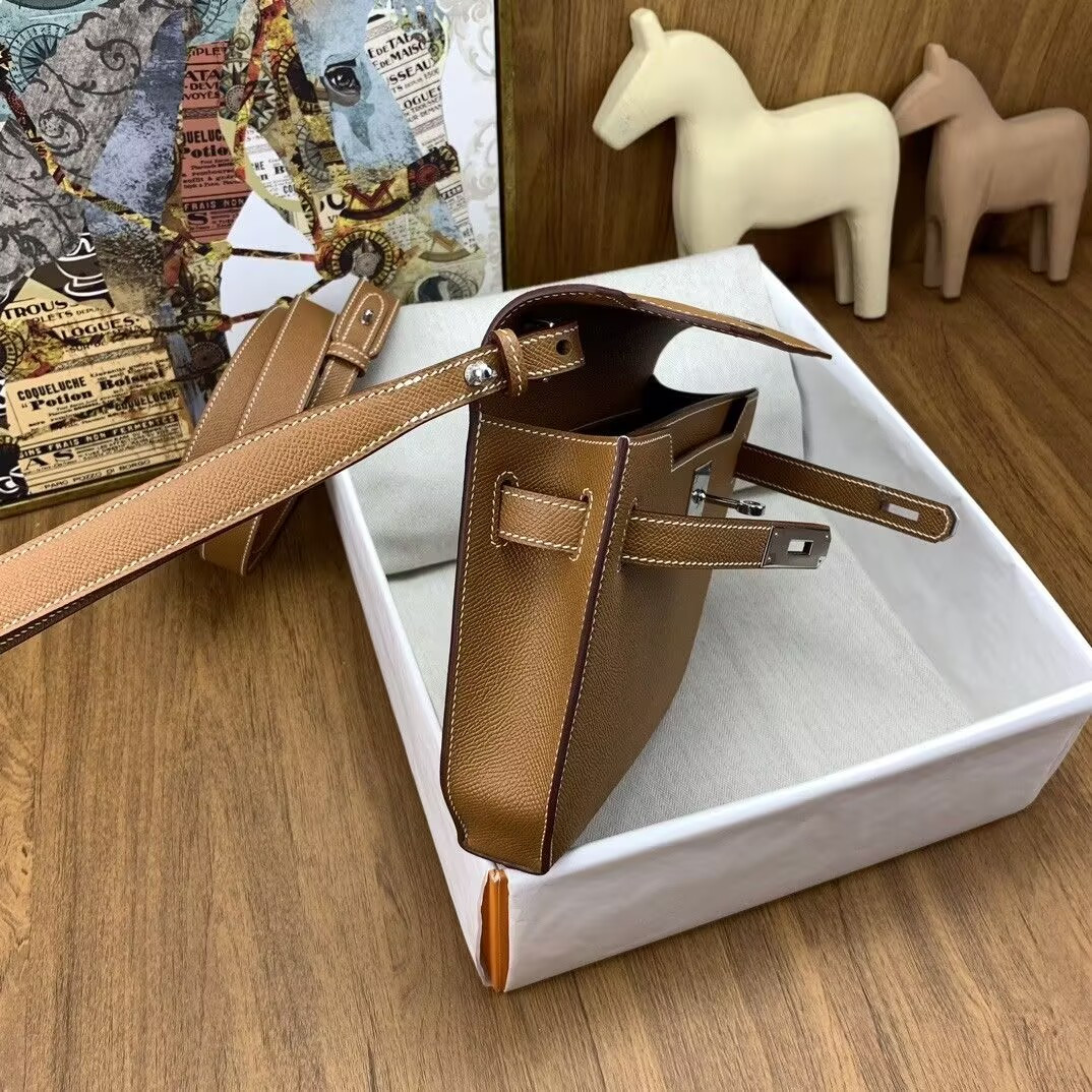 Hermès Kelly Depeches epsom 25cm