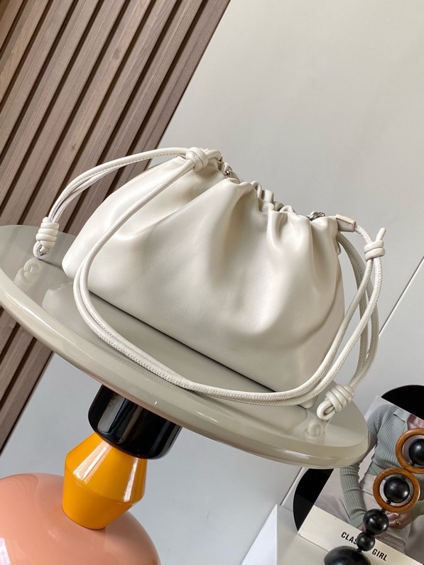 L0ew* medium flamenco purse in mellow nappa lambskin 30x10.5x20cm