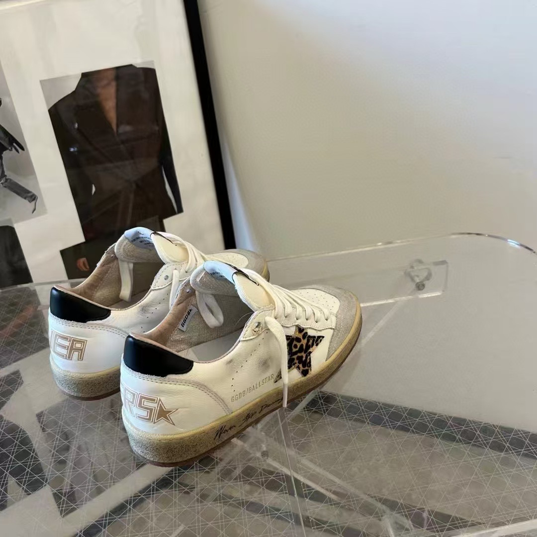 ua golden Go*e S*per-star sneaker