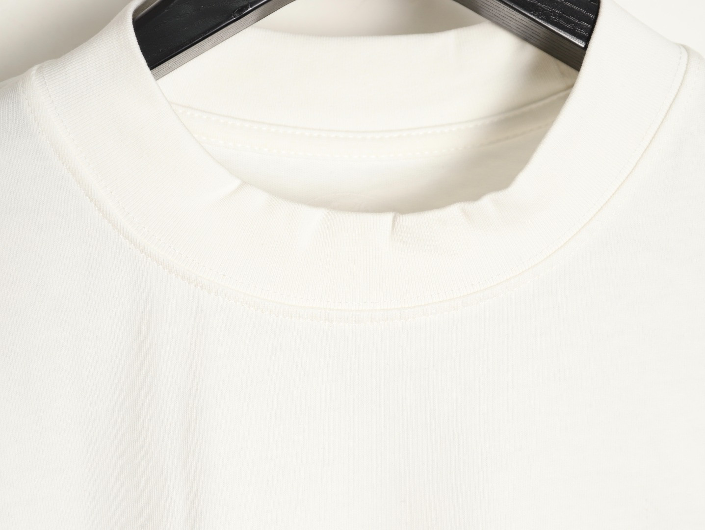 Ch**me He**ts long-sleeved t-shirt