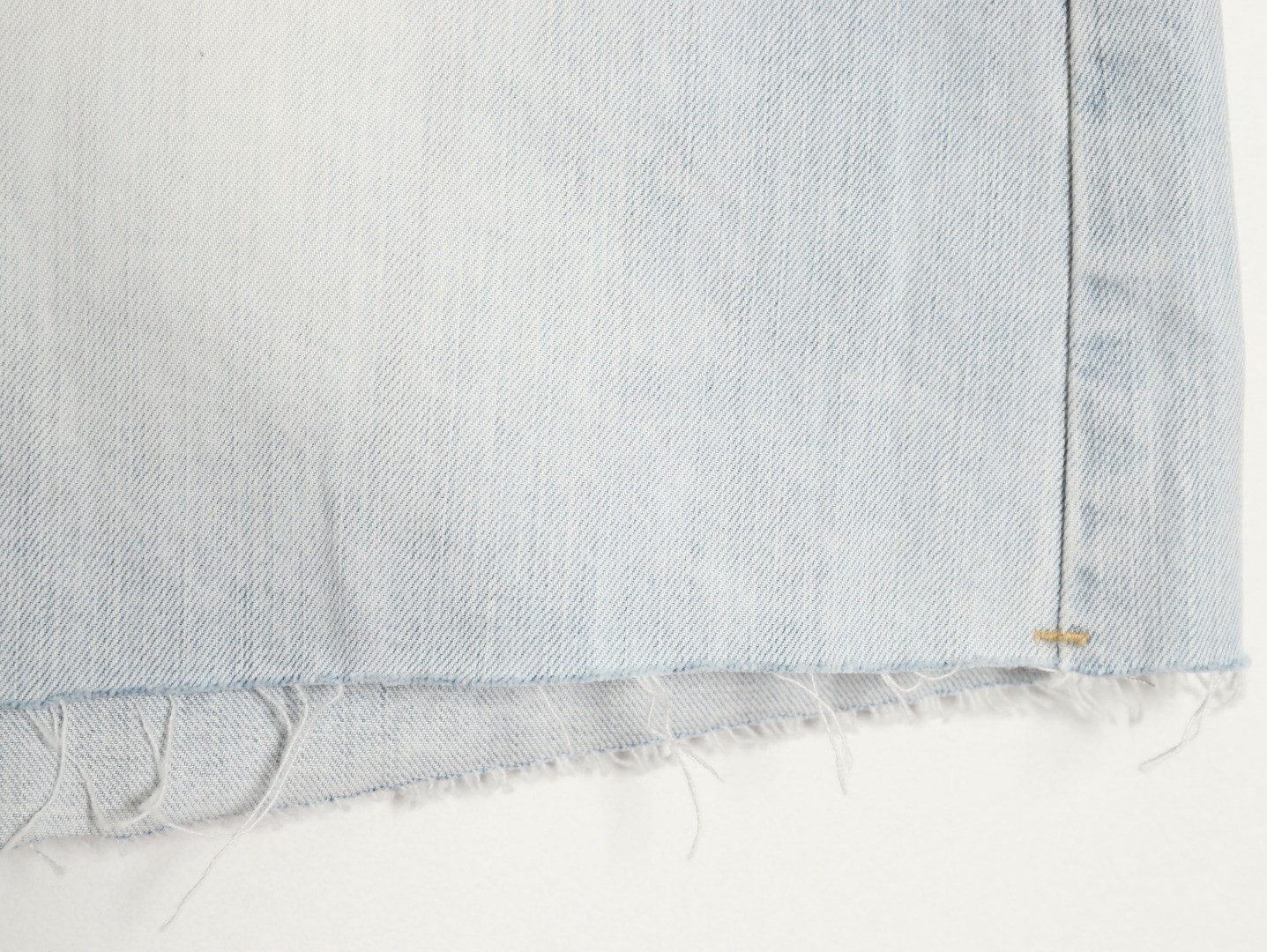 Ba*len*cia*ga 25ss shorts