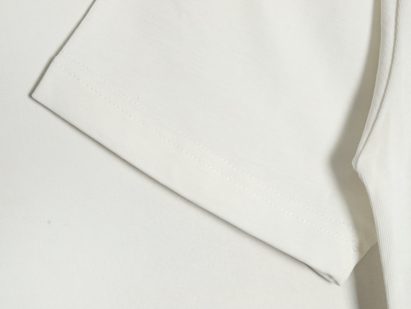 D*or 25ss short-sleeved t-shirt