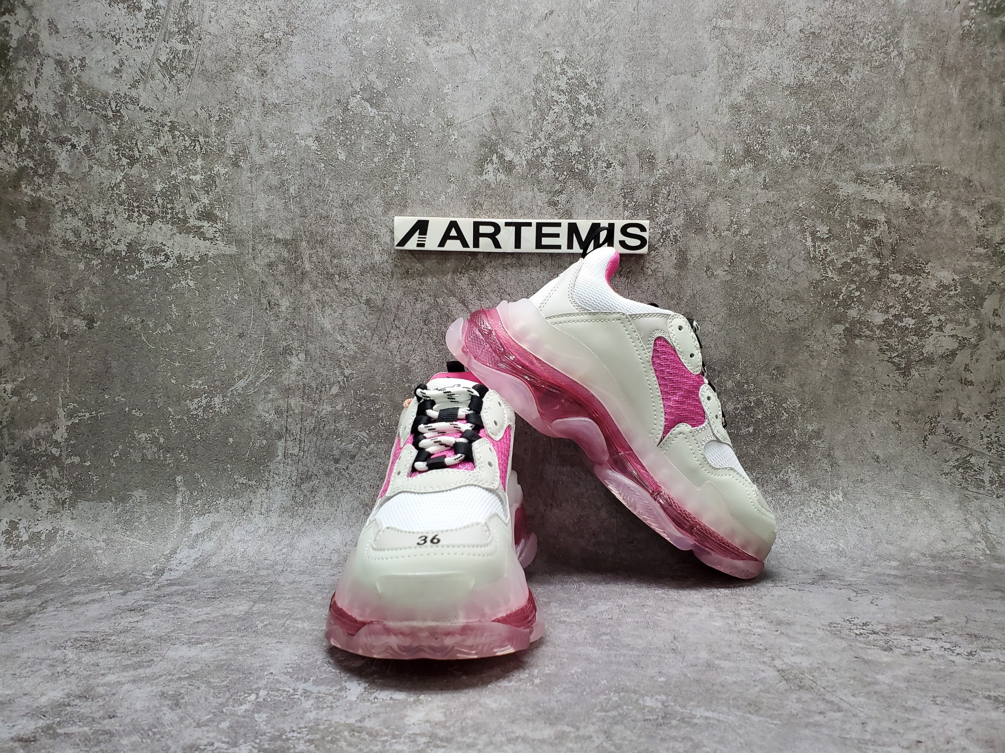 Balenciga Triple S White Pink