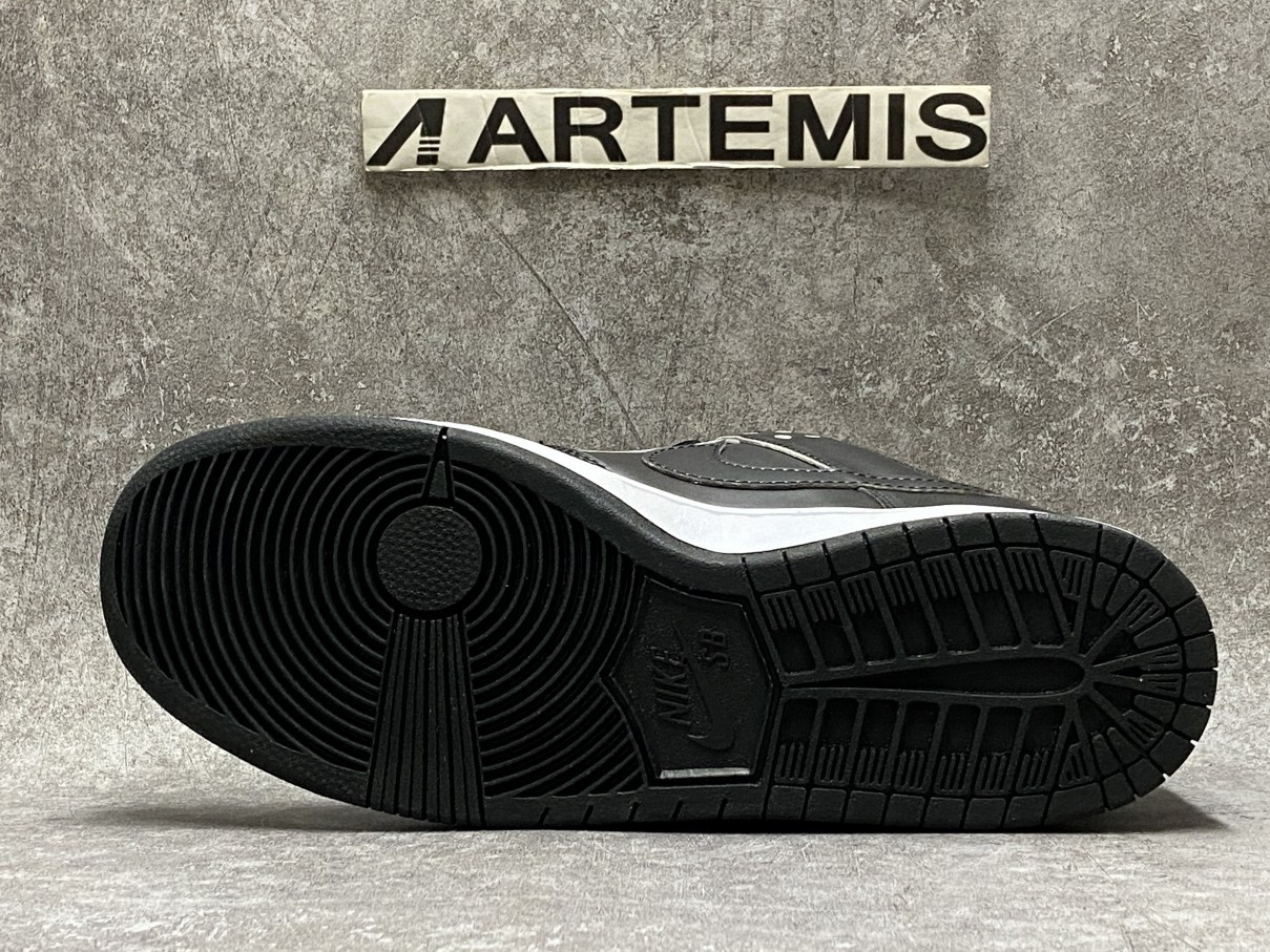 Nike SB Dunk Low x The Civilist