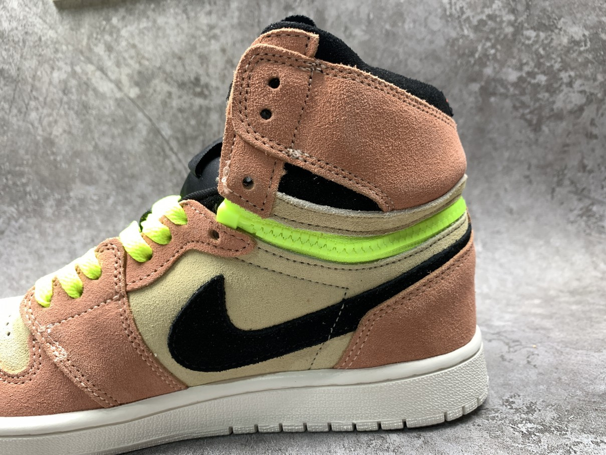Air Jordan 1 High Switch Peach