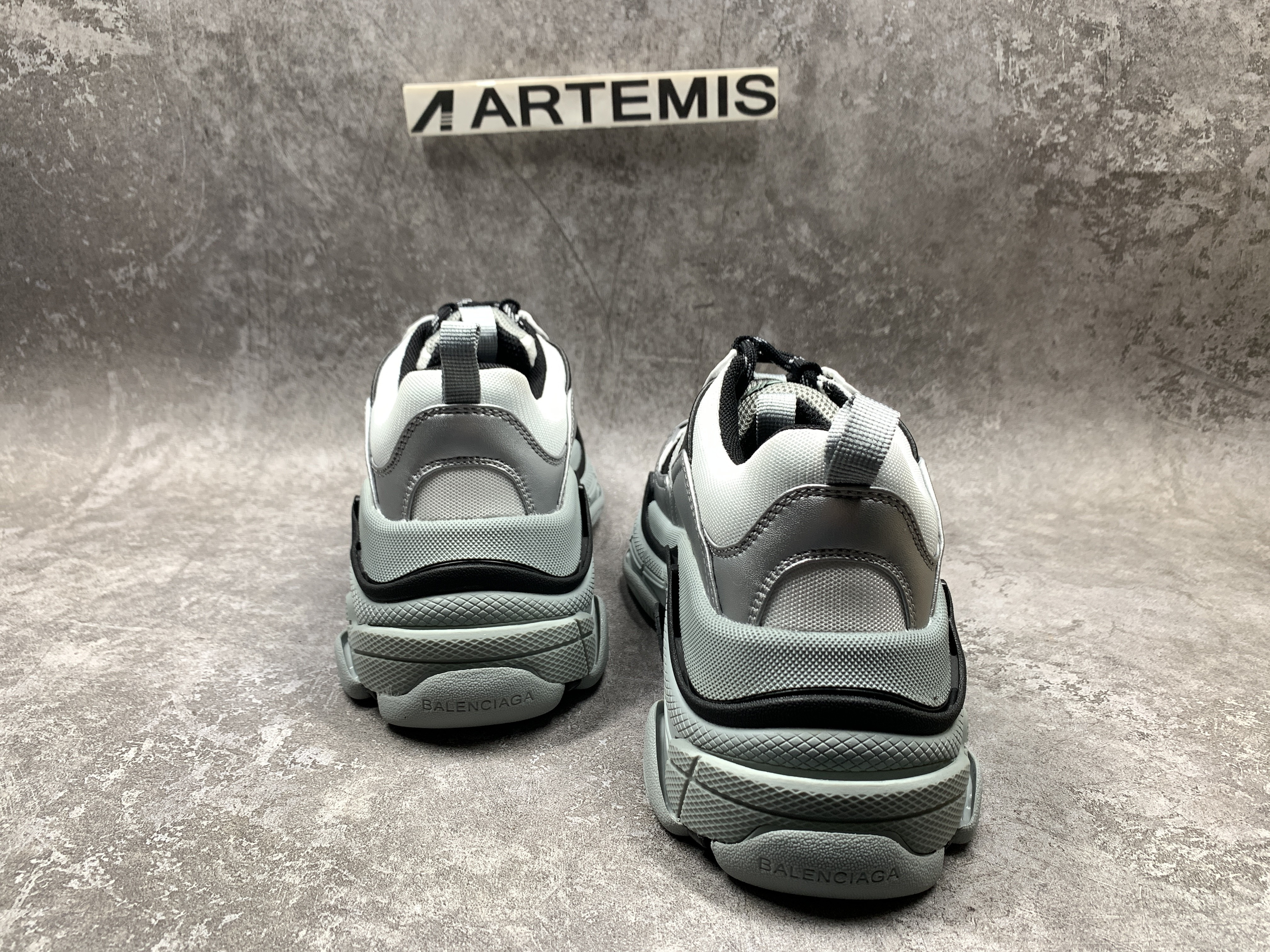 Balenciga Triple S Black Silver