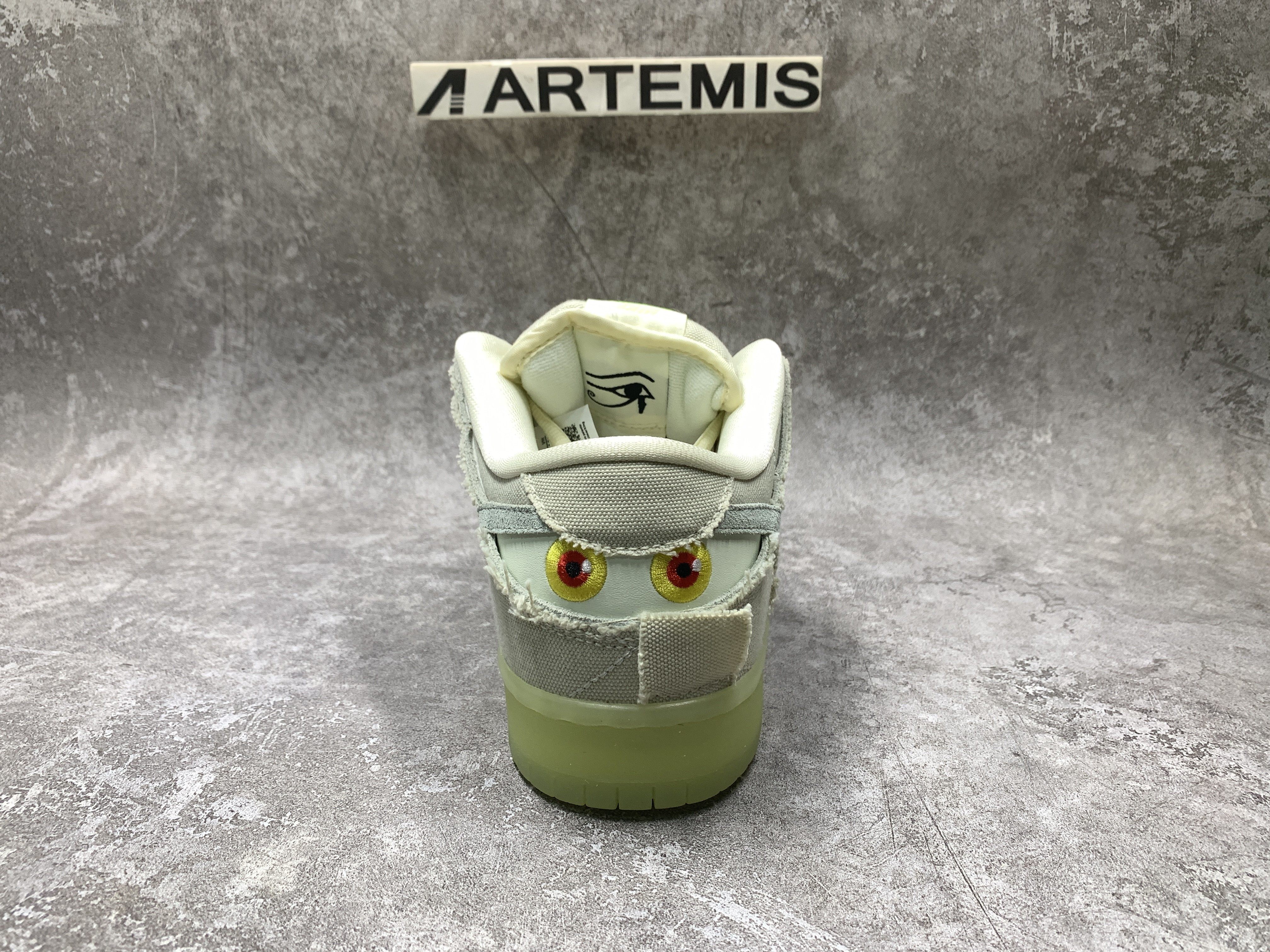 Nike SB Dunk Low Mummy