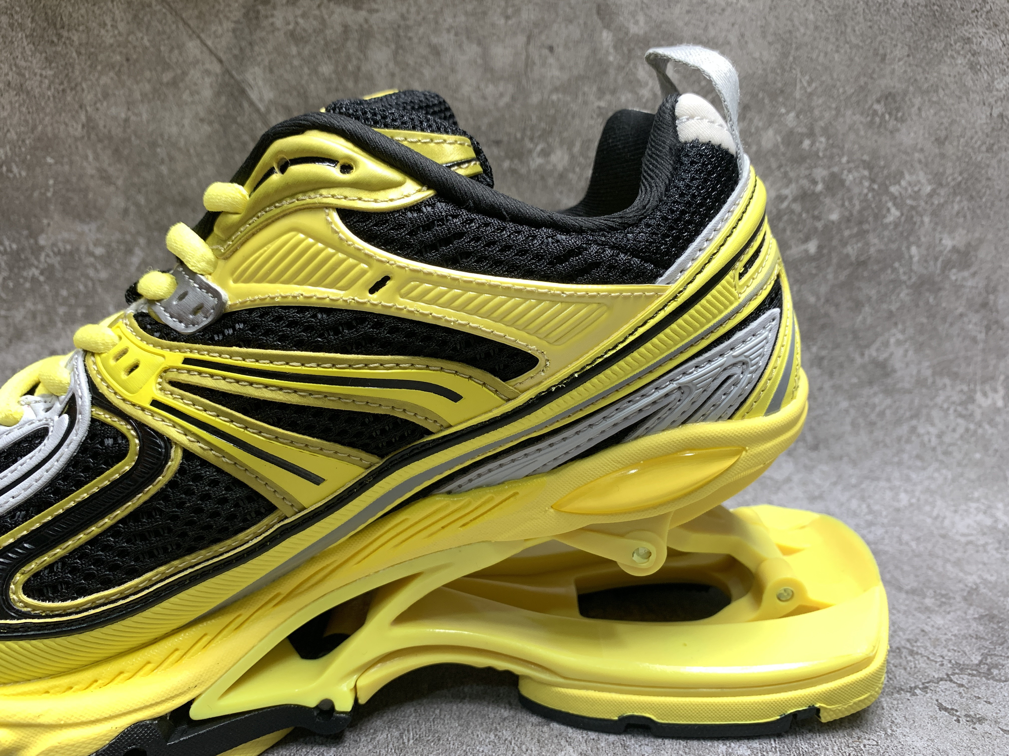 Balenciga X-Pander Yellow