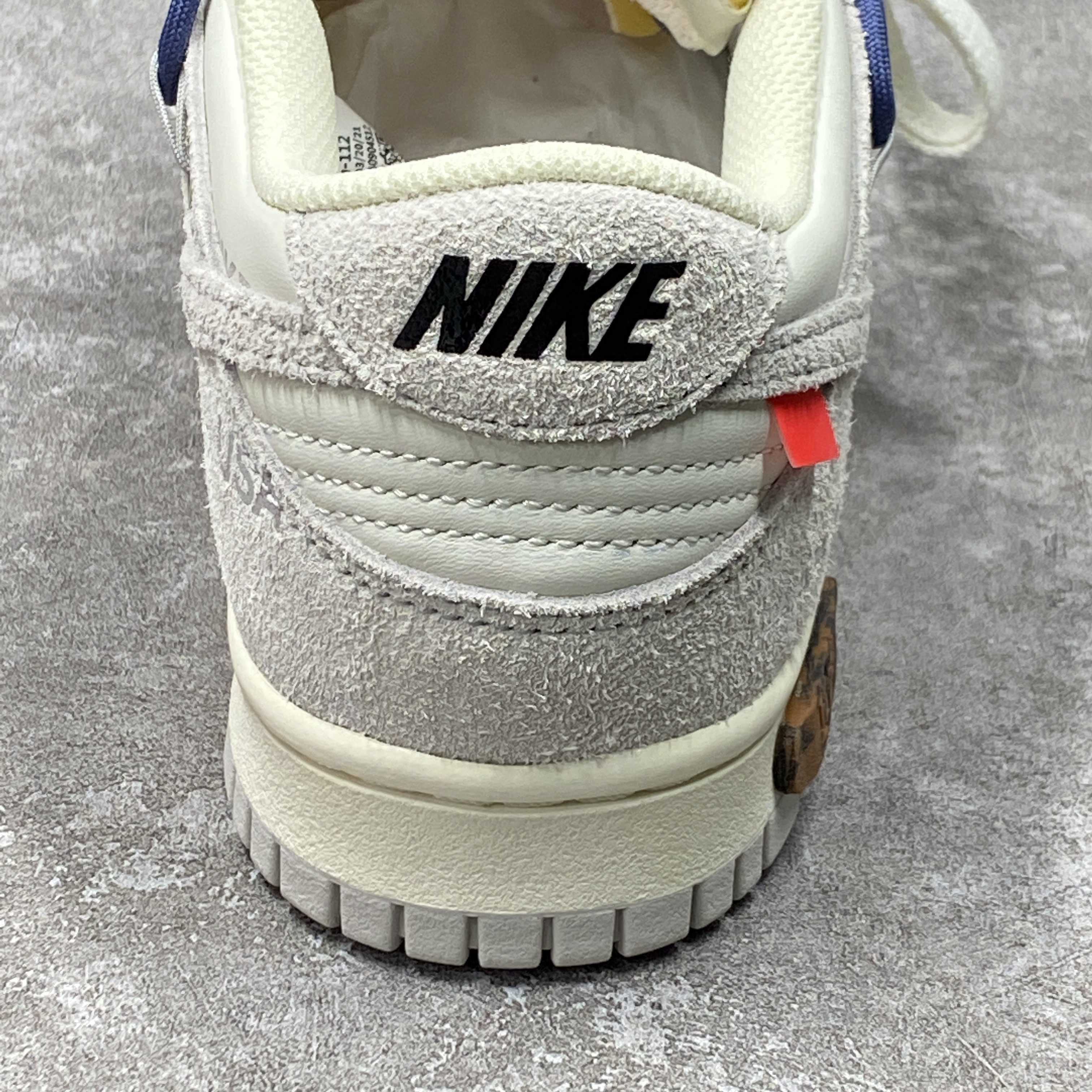 Nike Dunk Low Off-White Lot 18
