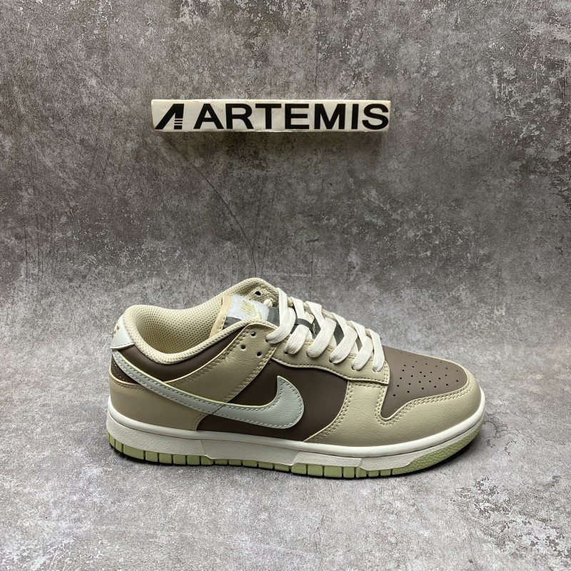 Nike Dunk Low Velcro Tongue