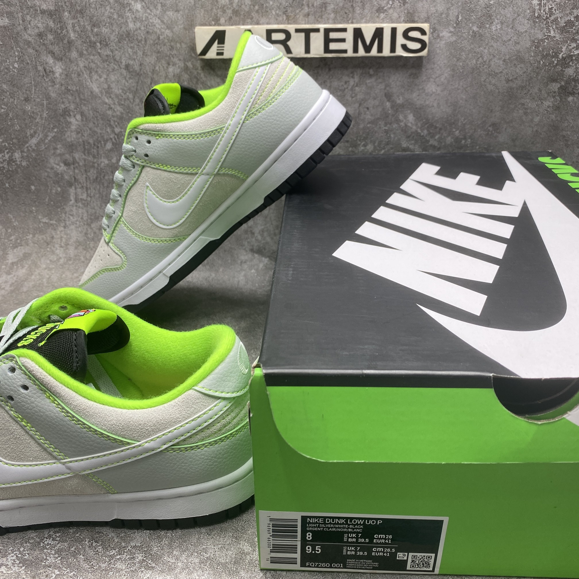 Nike Dunk Low University of Oregon PE (2023)