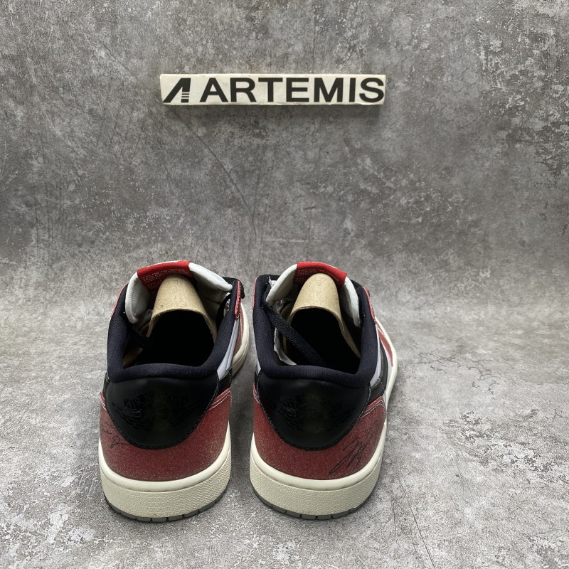 Air Jordan 1 Retro Low OG Trophy Room