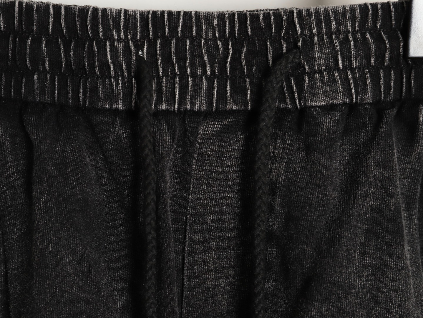 Ch**me He**ts 25ss shorts