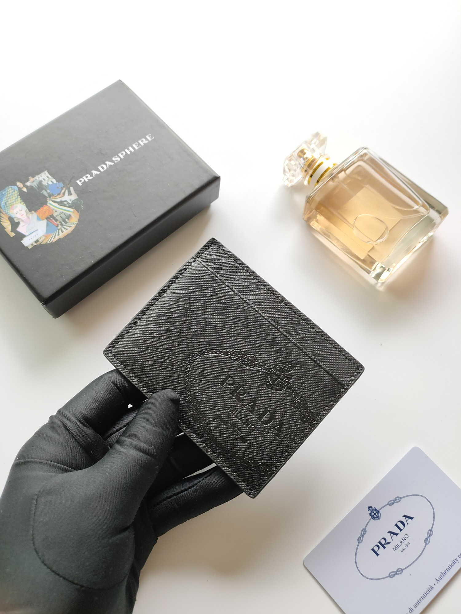 Pra*a card holder 8-10cm