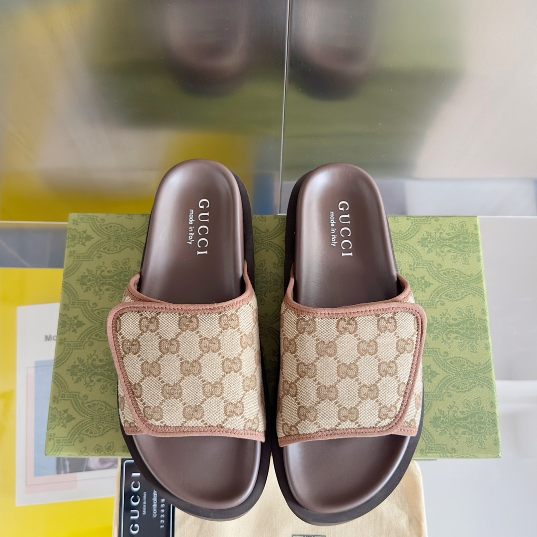 ua G*u*i gg slide sandal