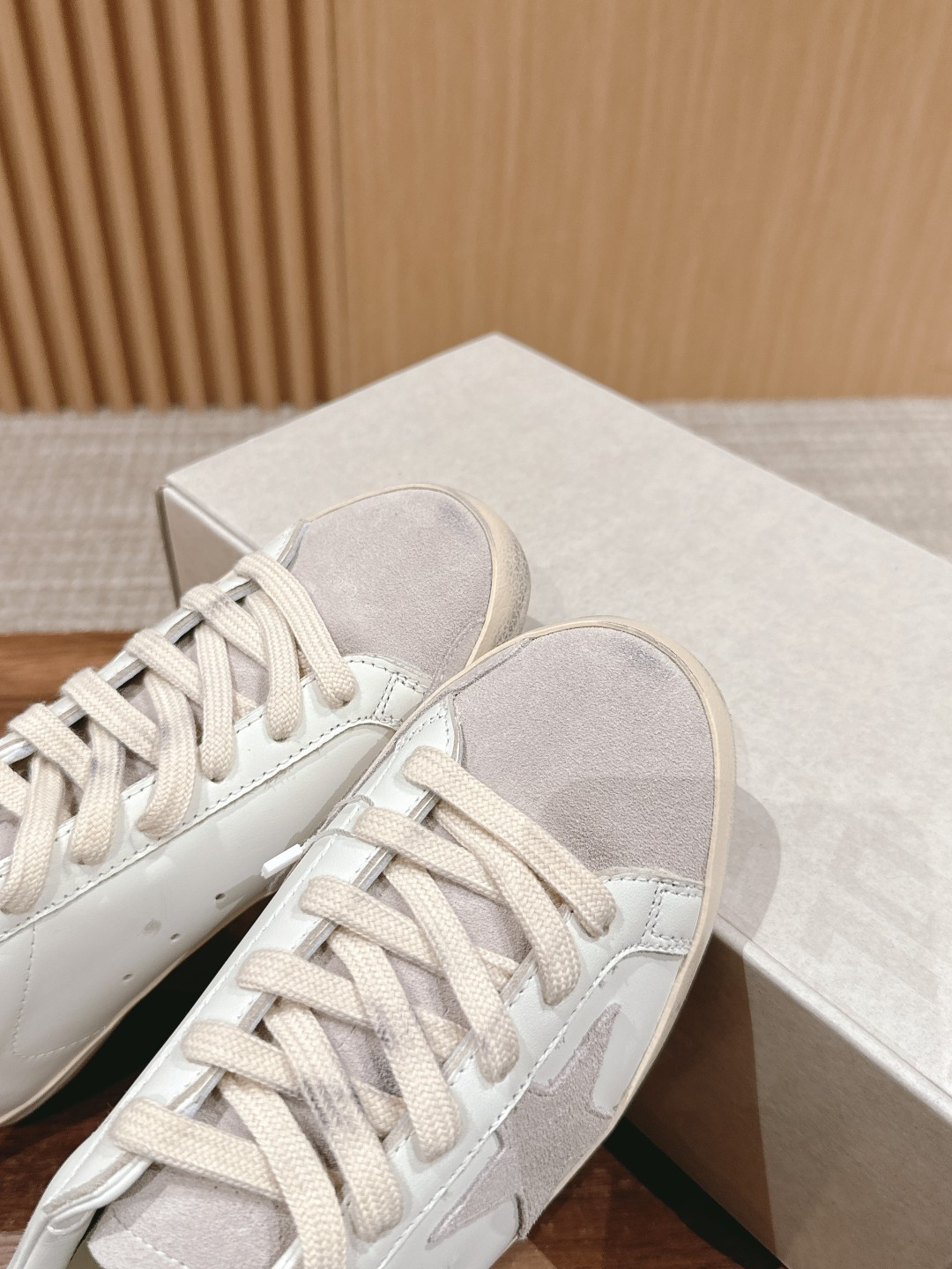 ua golden Go*e S*per-star sneaker