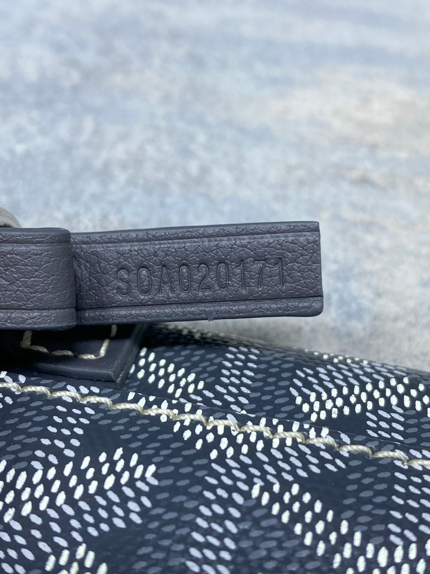 Go*ard anjou mini bag 20 cm x 10 cm x 20 cm