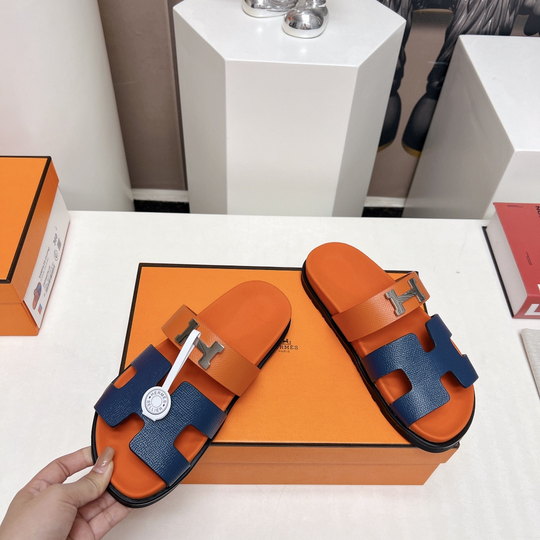 UA Hermès Chypre sandal