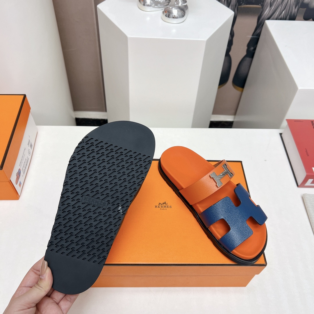 UA Hermès Chypre sandal