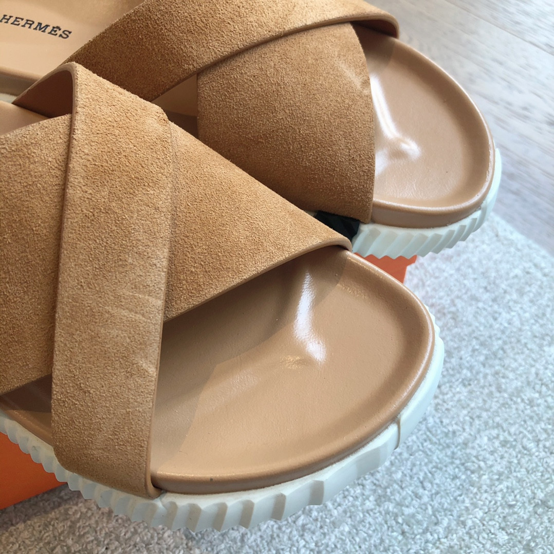 UA Hermès Infra sandal