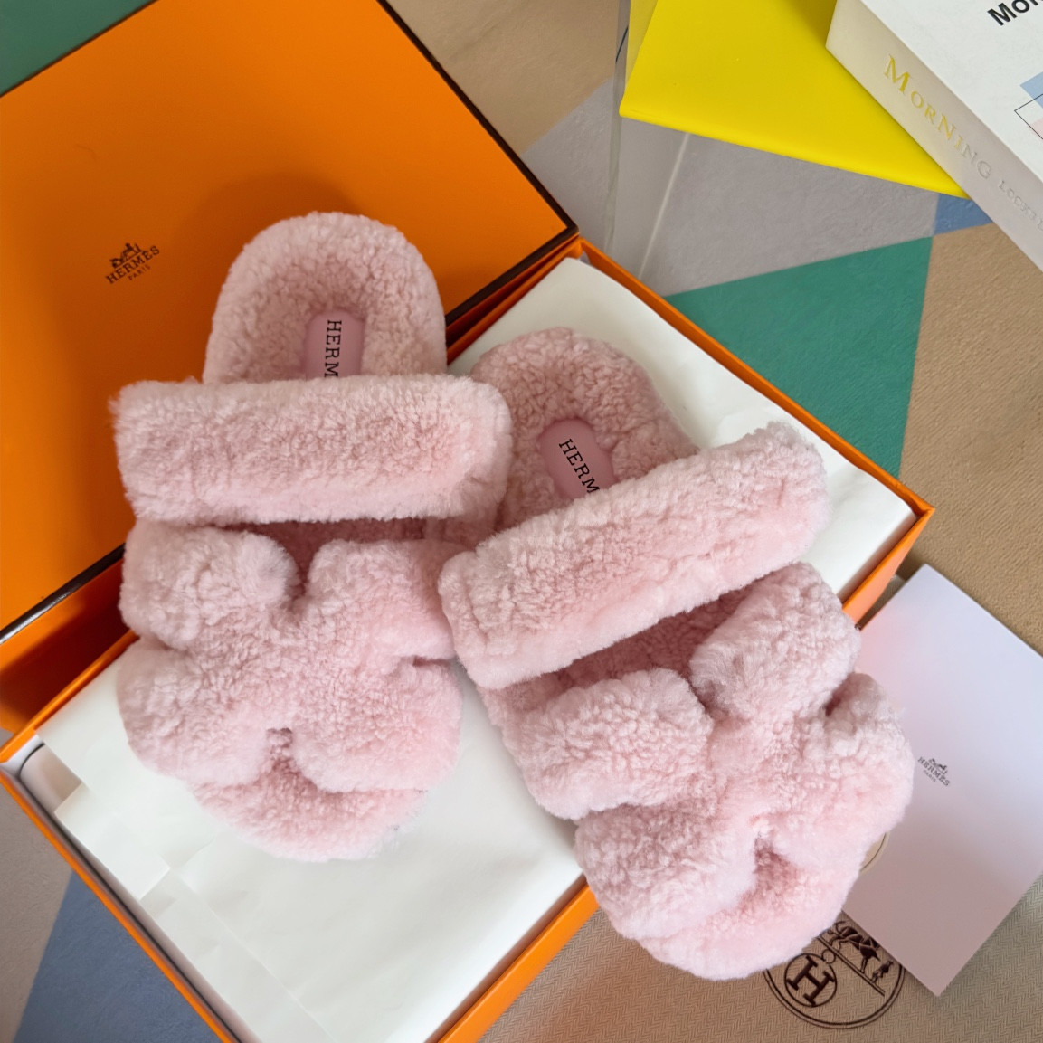 UA Hermès Chypre sandal