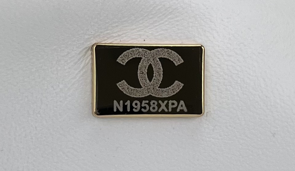 Ch*el classic flap bag 20cm