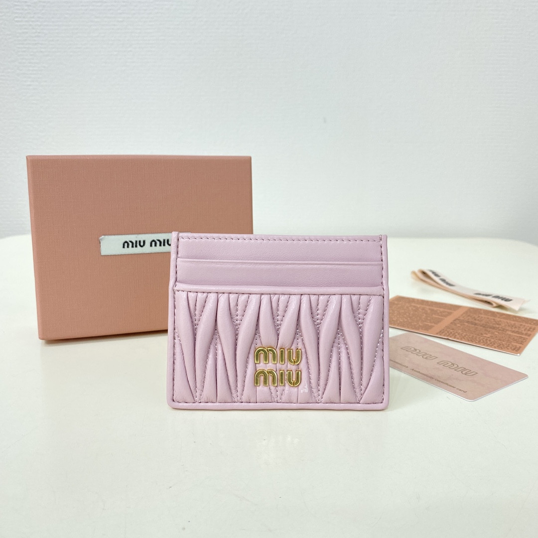 Miu Miu Matelassé nappa leather card holder 8x10.5cm