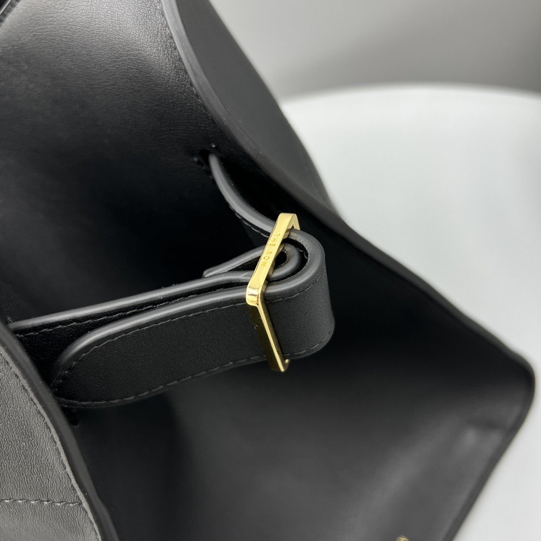 T*e R0w margaux 12 32x15x25cm