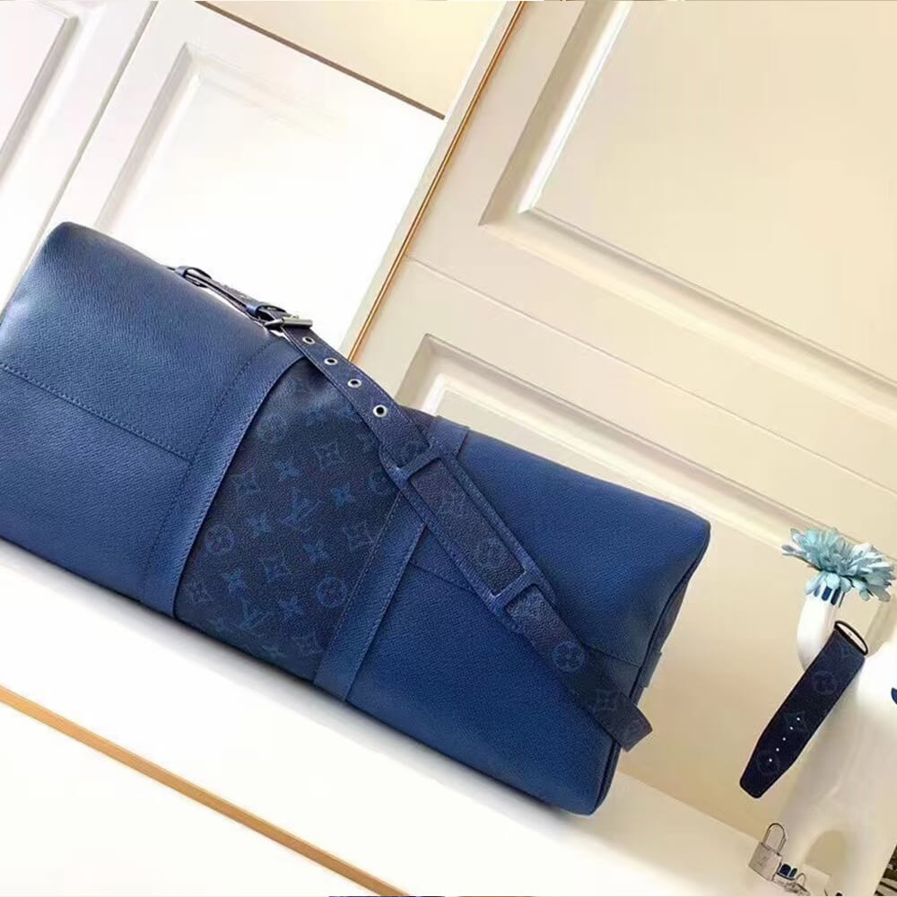 LV Keepall Bandoulière 50