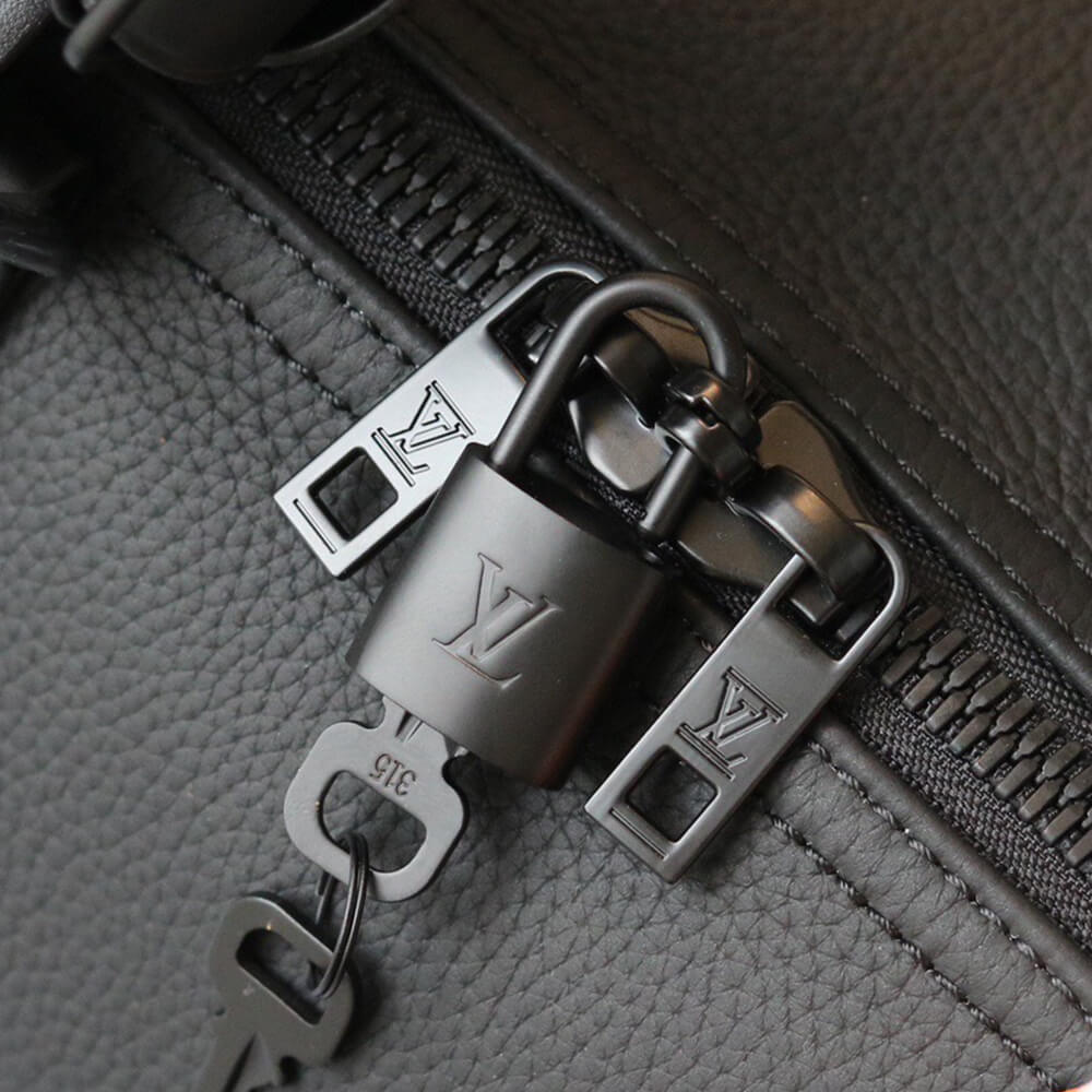 LV Keepall Bandoulière 50