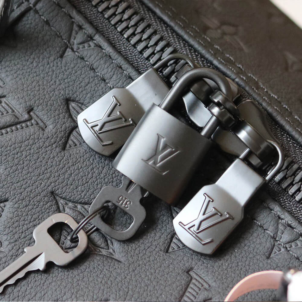LV Keepall Bandoulière 50