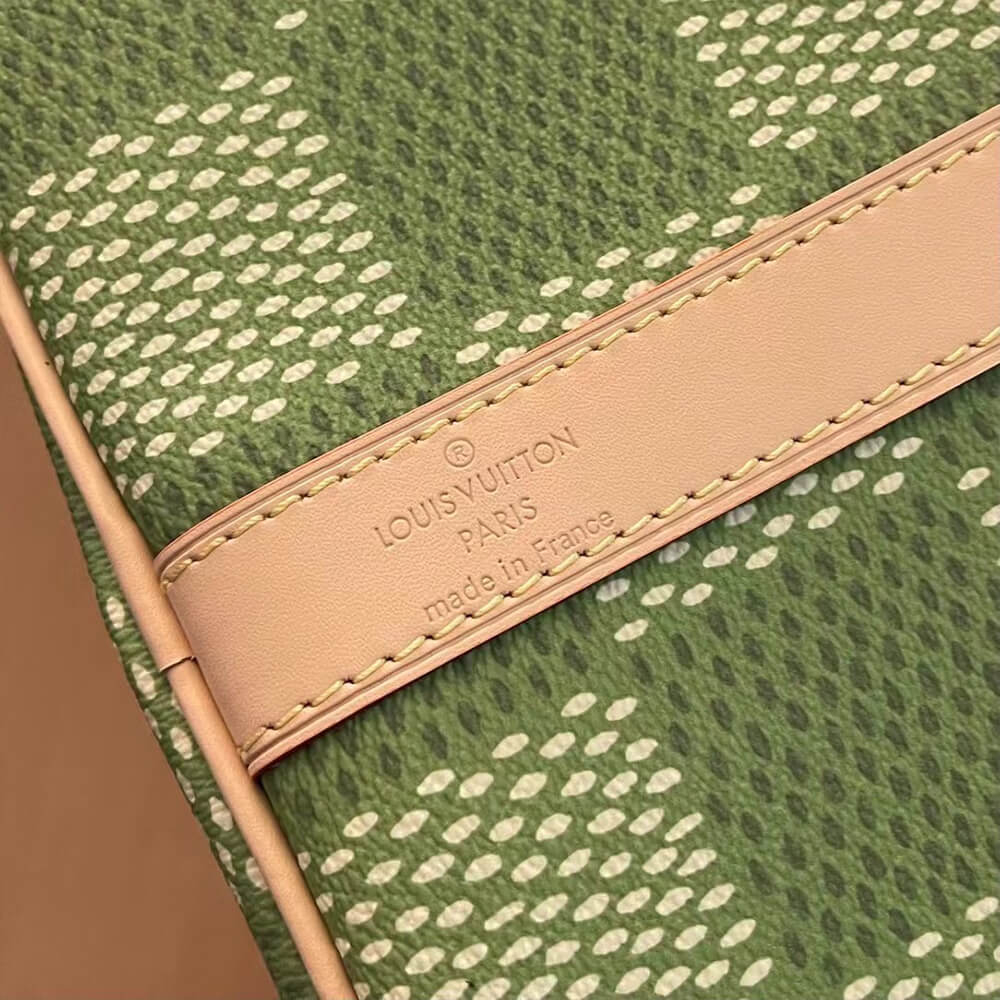 LV Keepall Bandoulière 50