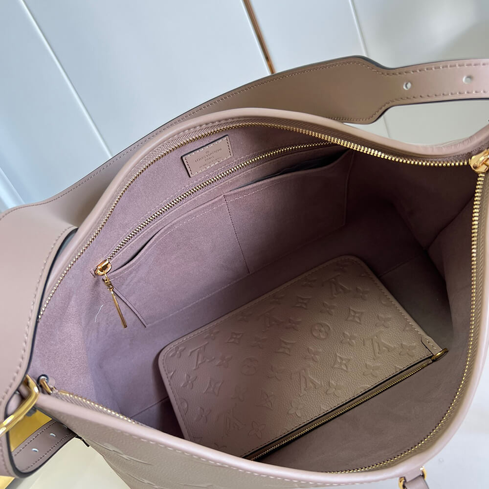 LV  CarryAll MM