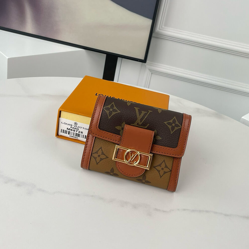 LV Dauphine Compact Wallet