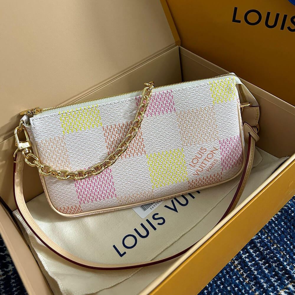 LV Pochette Accessoires