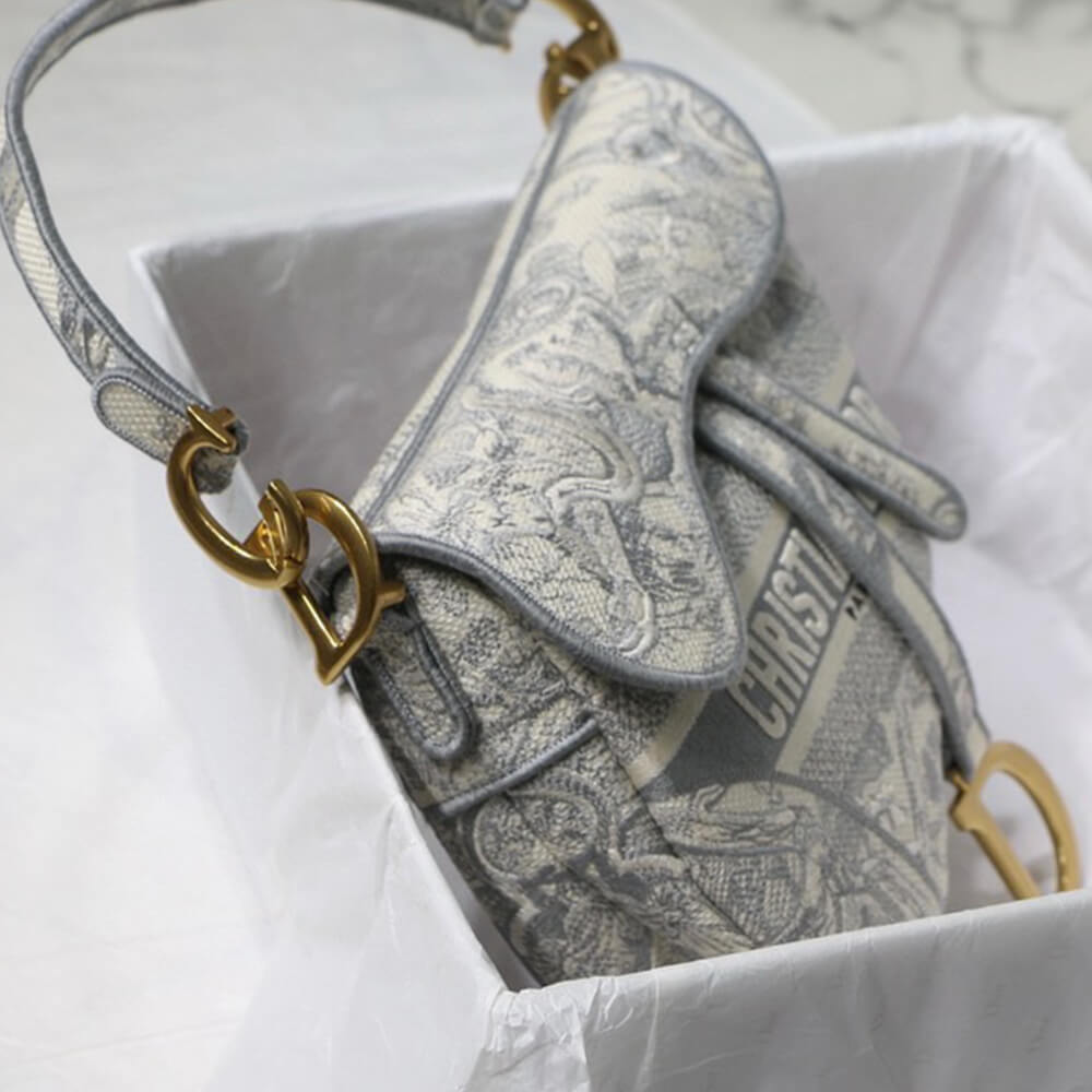 D*or saddle bag