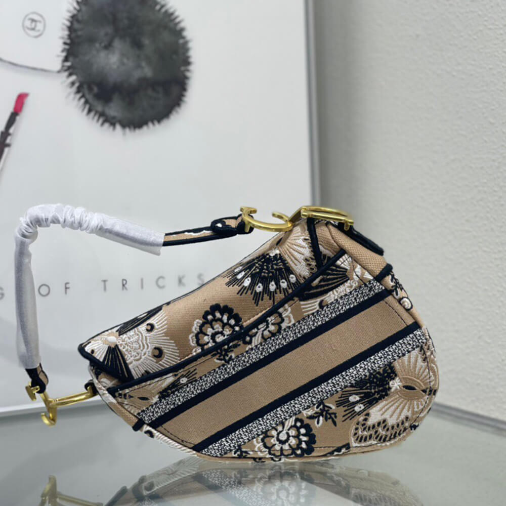D*or saddle bag