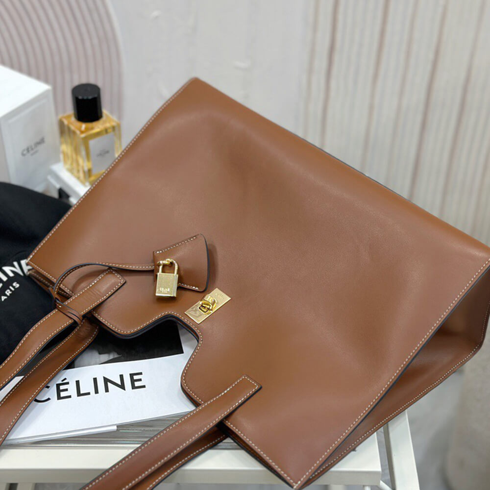 ce**e cabas 16 in S*pple smooth calfskin