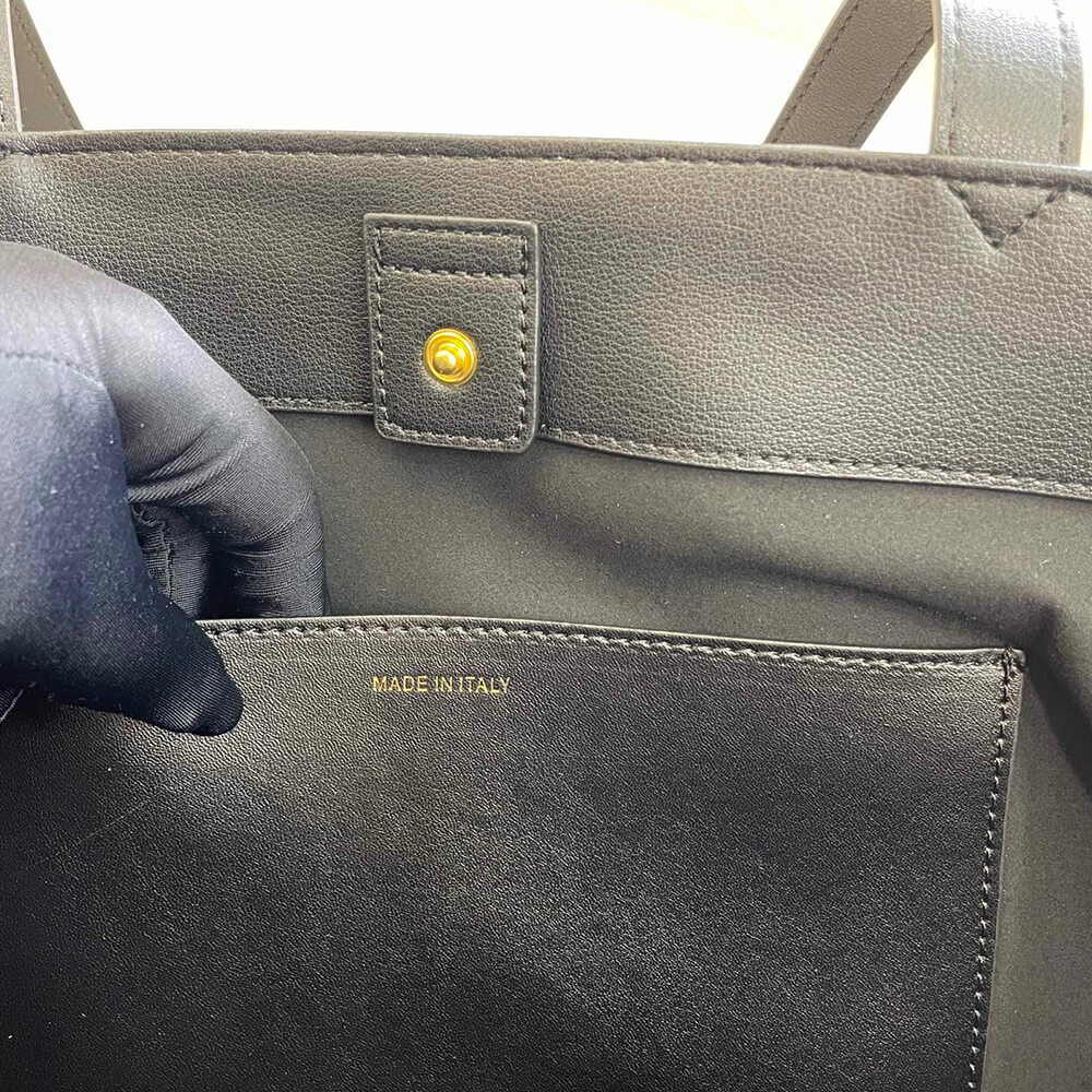 Ce**e medium cabas anais cuir triomphe in grained calfskin