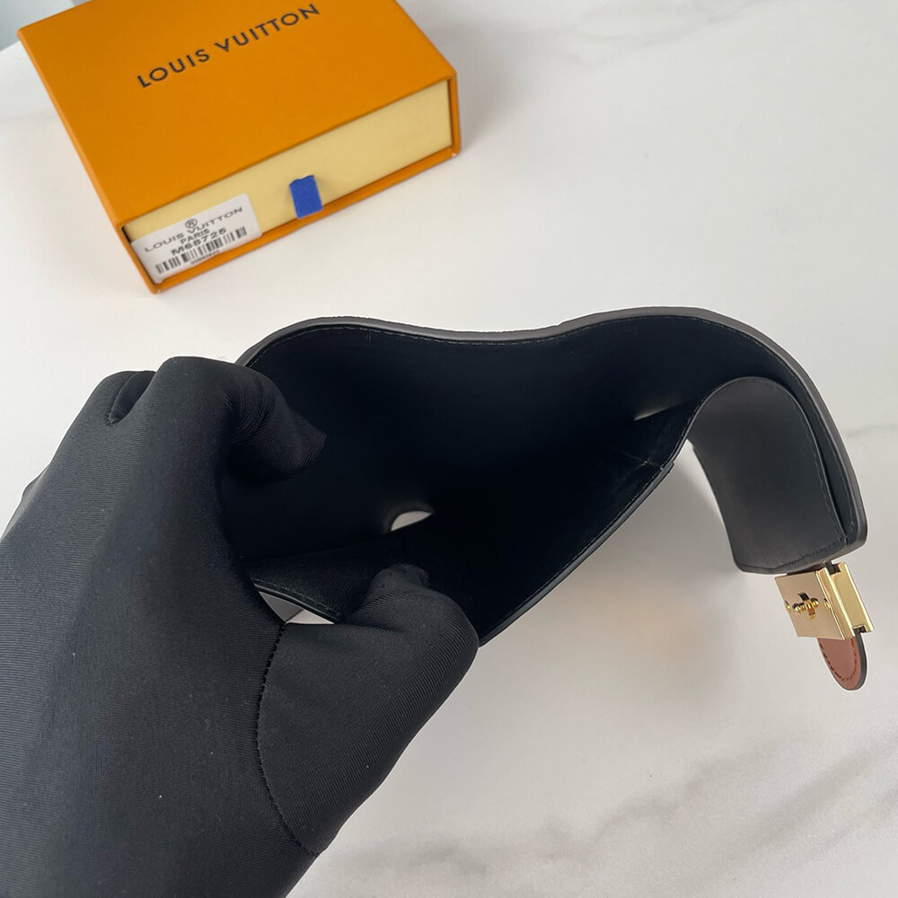 LV Dauphine Compact Wallet