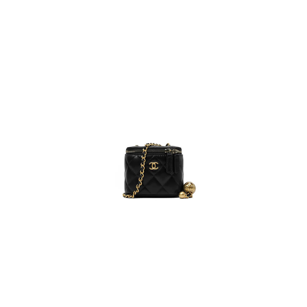 Ch*el small vanity with chain