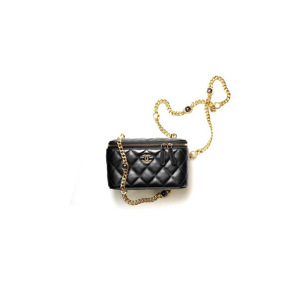 Ch*el vanity with chain