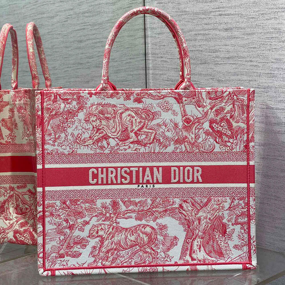 large D*oriviera D*or book tote